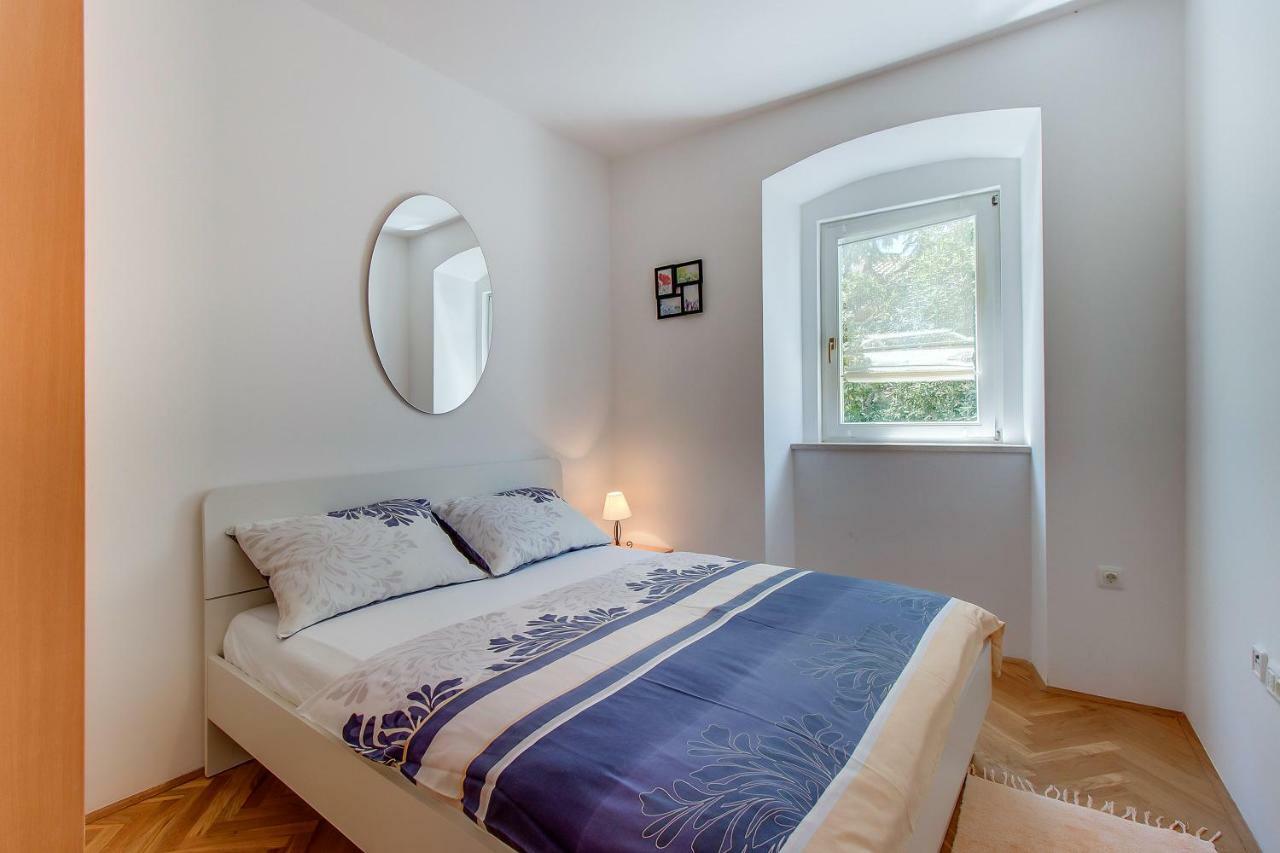 Apartments Bellus Mare 말리로시니 외부 사진