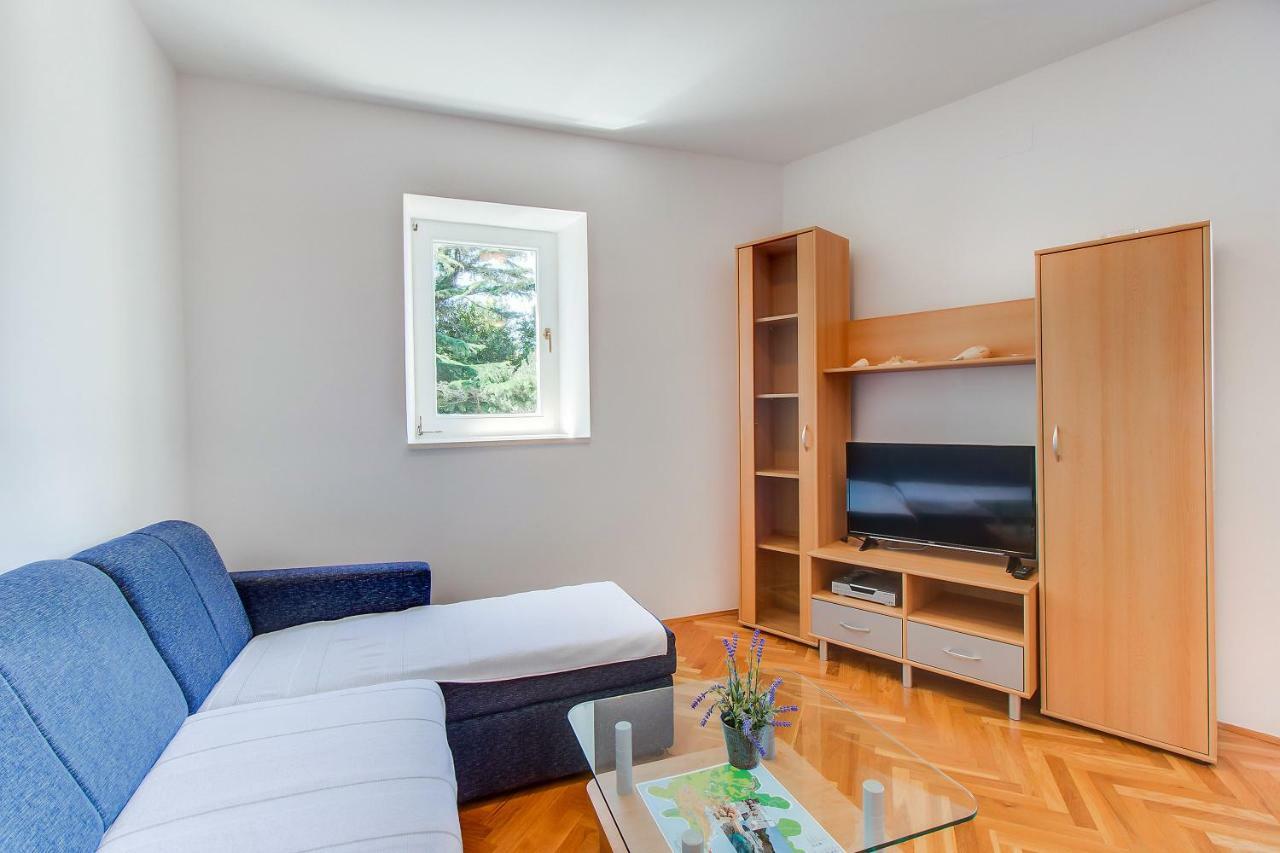 Apartments Bellus Mare 말리로시니 외부 사진