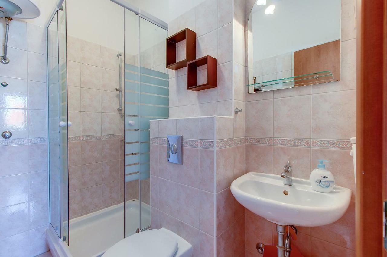 Apartments Bellus Mare 말리로시니 외부 사진
